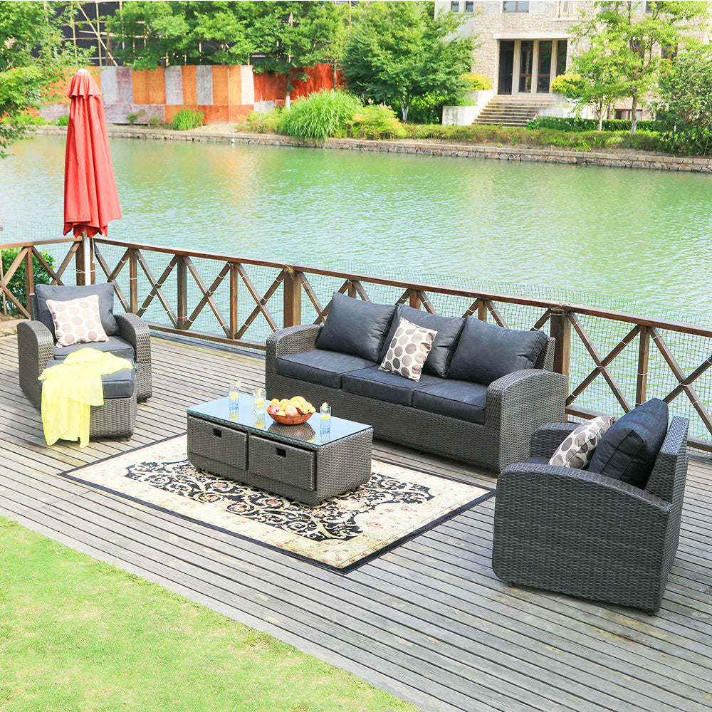 5-piece Outdoor Wicker Sofa Set